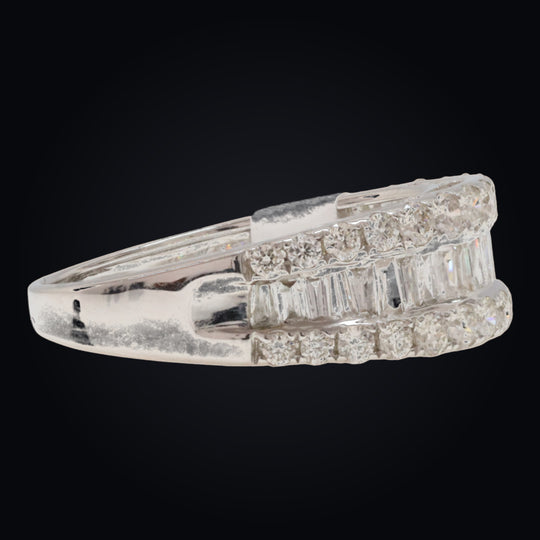 'Kasane' 18K White Gold Diamond Ring
