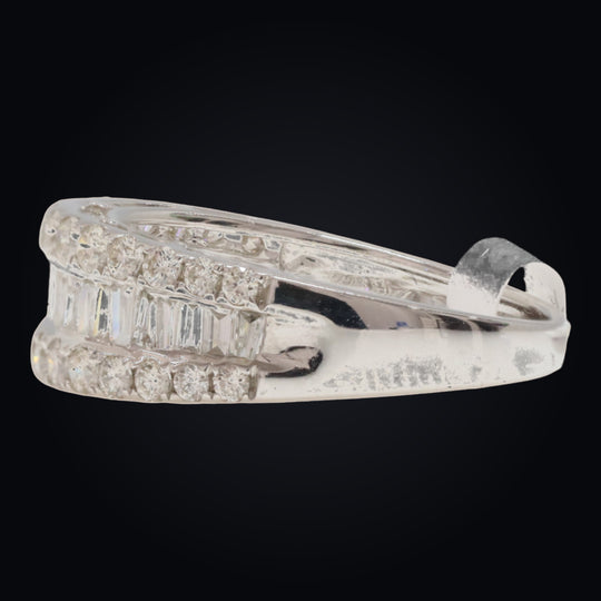 'Kasane' 18K White Gold Diamond Ring