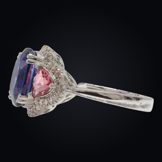 'Ryūgu' Kyanite, Pink Tourmaline, and Diamond Ring in 18K White Gold